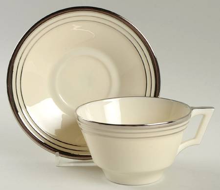 H323 Flat Cup & Saucer Set
