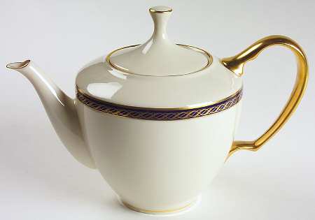 Hamilton Teapot & Lid by Lenox