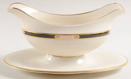 Hancock Gravy Boat with Attached Underplate