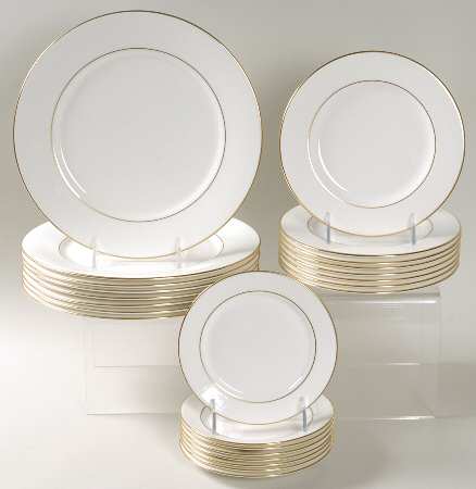 Hannah Gold 24 Piece Set