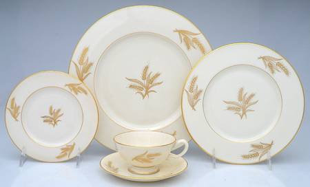 Harvest 40 Piece Estate Set