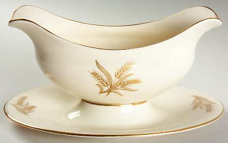 Harvest Gravy Boat with Attached Underplate