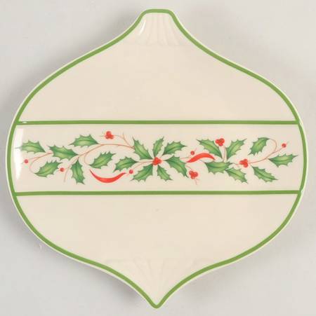 Holiday (Dimension) Ornament Shape Accent Plate