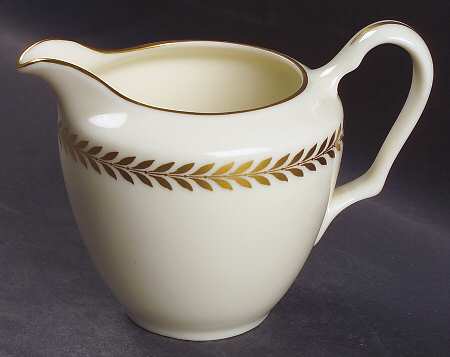 Imperial Creamer