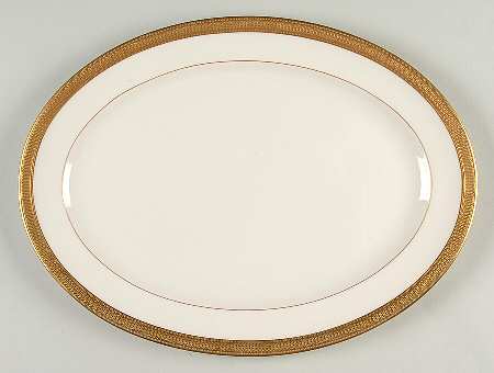 J19 Cream 13" Oval Serving Platter