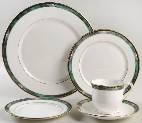 Kelly 5 Piece Place Setting