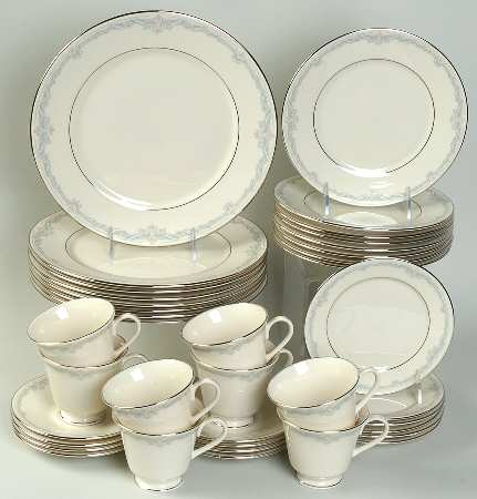 Kingston 40 Piece Estate Set