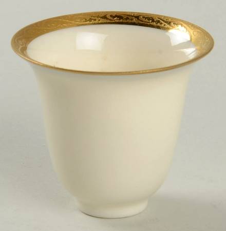 Lenox Liners (Cream, Gold Trim) Decoration #C5 Bell Shape Demitasse Liner