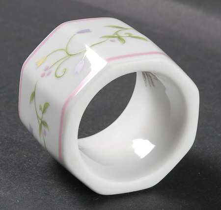 Lenox Village Giftware Napkin Ring by Lenox