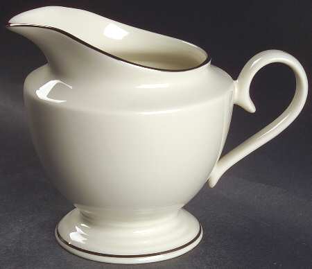 Maywood (No Design) 1999 Shape Creamer