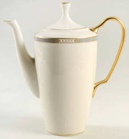 McKinley Coffee Pot & Lid