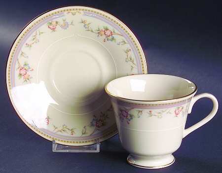 Medford Footed Cup & Saucer Set