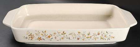 Merriment 15" Rectangular Baker
