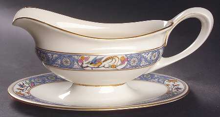 Ming-Birds (Older, Cream, Black Green Stamp) Gravy Boat with Attached Underplate