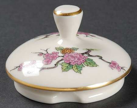 Ming-Birds (Older, Cream, Black Green Stamp) Lid for Shape 1960 Coffee Pot