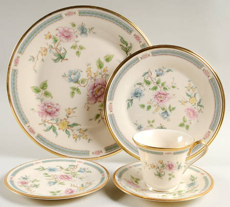Morning Blossom 40  Piece Estate Set