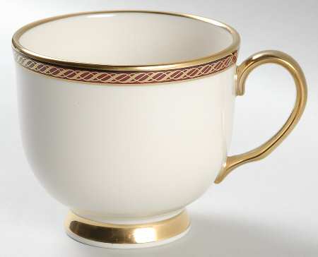 Monroe Footed Cup