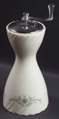 Musette Pepper Mill