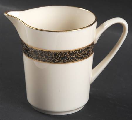 Mystique Creamer