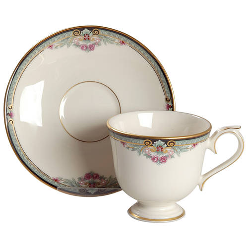 Newbury Square Footed Cup & Saucer Set