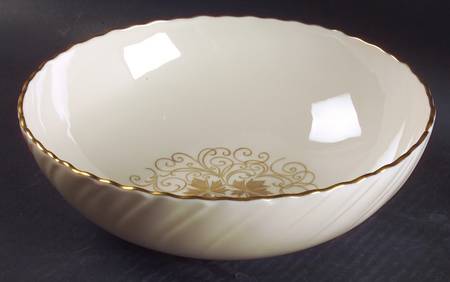 Orleans 9" Round Vegetable Bowl