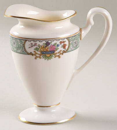 Peking Shape 744 Creamer