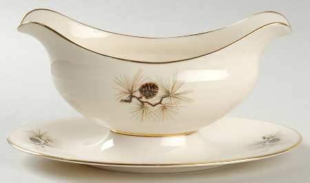 Pine Gravy Boat with Attached Underplate