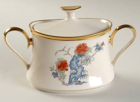 Red Lacquer Sugar Bowl & Lid