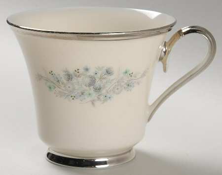 Repertoire Footed Cup