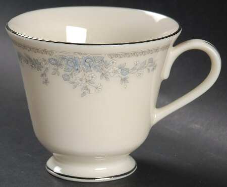 Reverie (Platinum Trim) Footed Cup