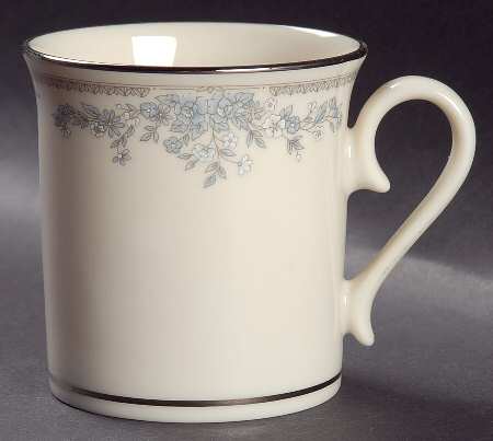 Reverie (Platinum Trim) Mug