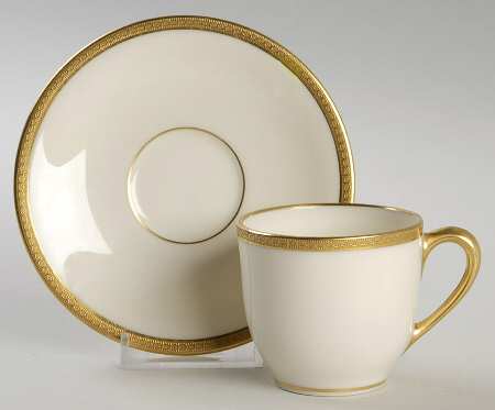 S62 Flat Demitasse Cup & Saucer Set