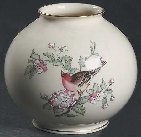 Serenade 4" Vase by Lenox