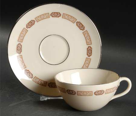 Flat Cup & Saucer Set