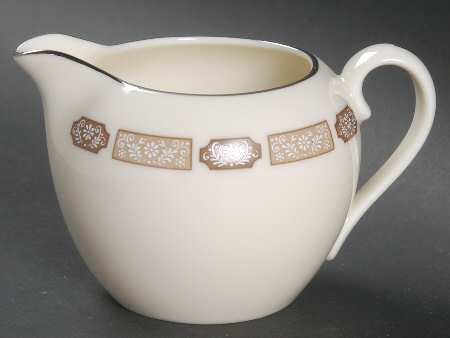 Shalimar Creamer