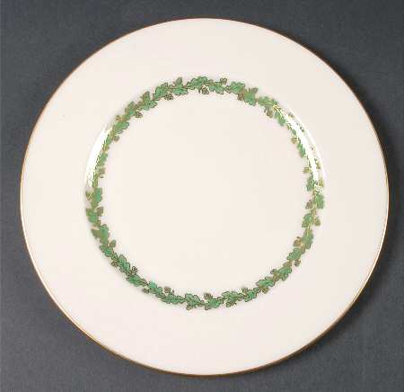 Shenandoah Green Luncheon Plate by Lenox