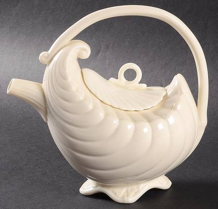 Shell Teapot & Lid