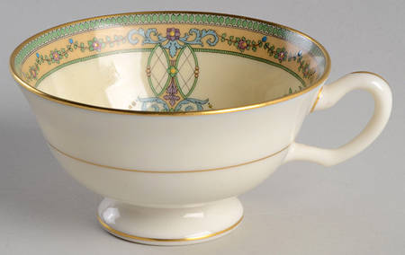 Sheraton Ivory Footed Cup