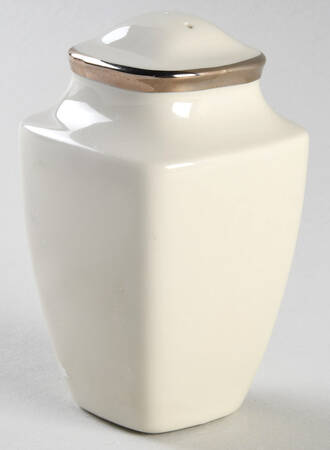 Solitaire Square Pepper Shaker