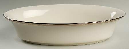 Solitaire 10" Oval Vegetable Bowl