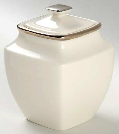 Solitaire Square Sugar Bowl & Lid