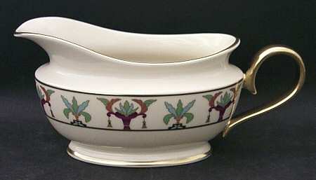 Tosca 1999 Shape Gravy Boat