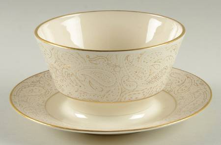 Transition Transitional Gravy Boat with Attached Underplate