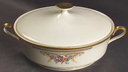 Versailles Round Covered Vegetable