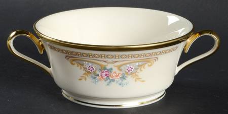 Versailles Footed Cream Soup Bowl