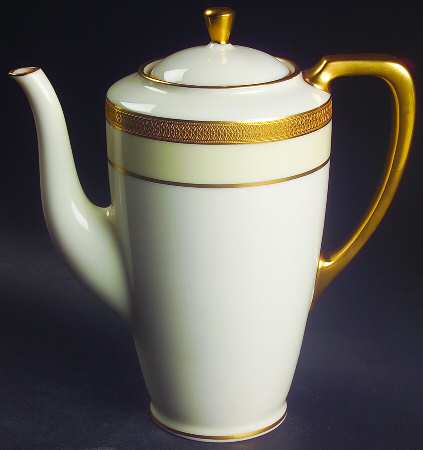 Vernon (Cream Rim) Coffee Pot & Lid by Lenox
