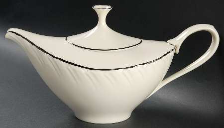 Weatherly Teapot & Lid