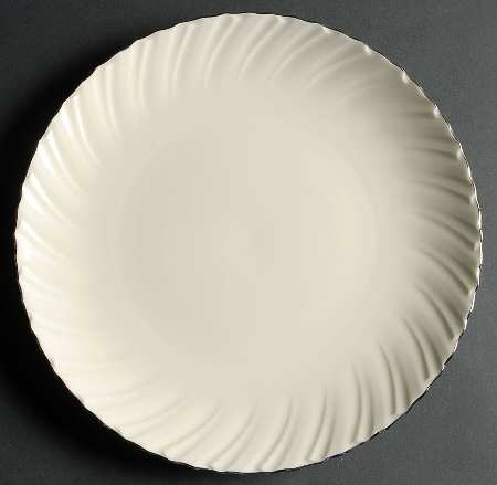 Weatherly 12" Chop Plate (Round Platter)
