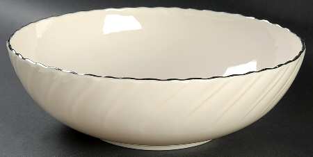Weatherly 9" Round Vegetable Bowl