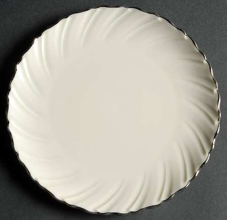Weatherly Luncheon Plate